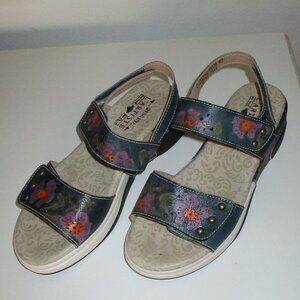 L'Artiste Caitlina-Blum Womens Blue Leather Ankle Strap Wedge Sandal - 40 Euro